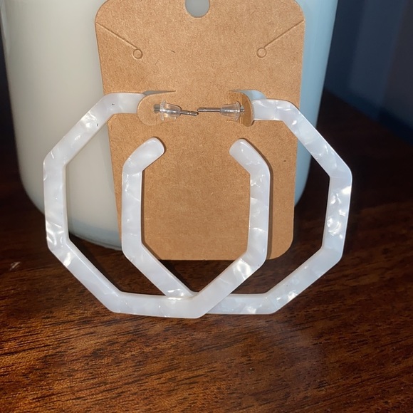 Pearlescent Geometric Hoops - Picture 1 of 9